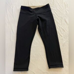 LULULEMON Women’s 21” Inseam Leggings, Size 8